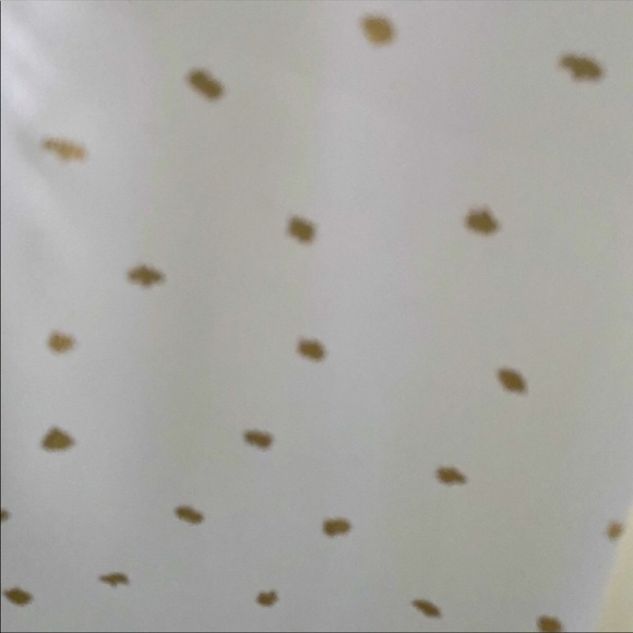 Beautiful flowy white blouse - Picture 3 of 3